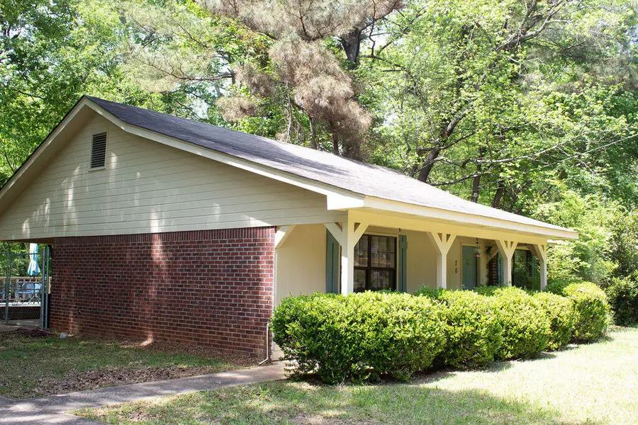 70 Christopher, Columbus, MS 39702 - #2