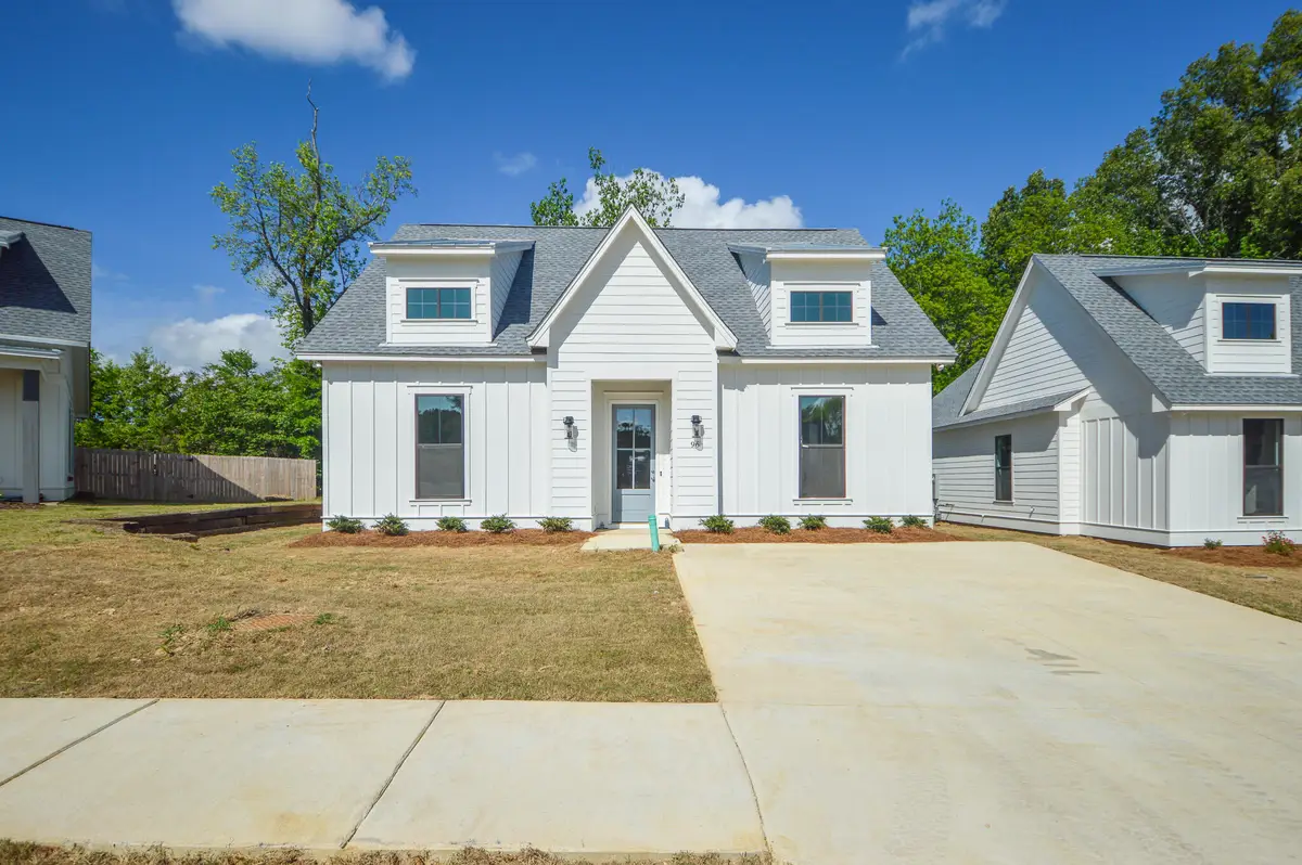 96 Molly, Starkville, MS 39759 - #1