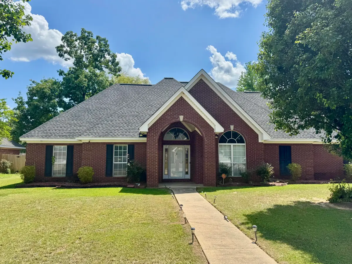 185 Acorn, Columbus, MS 39705 - #1