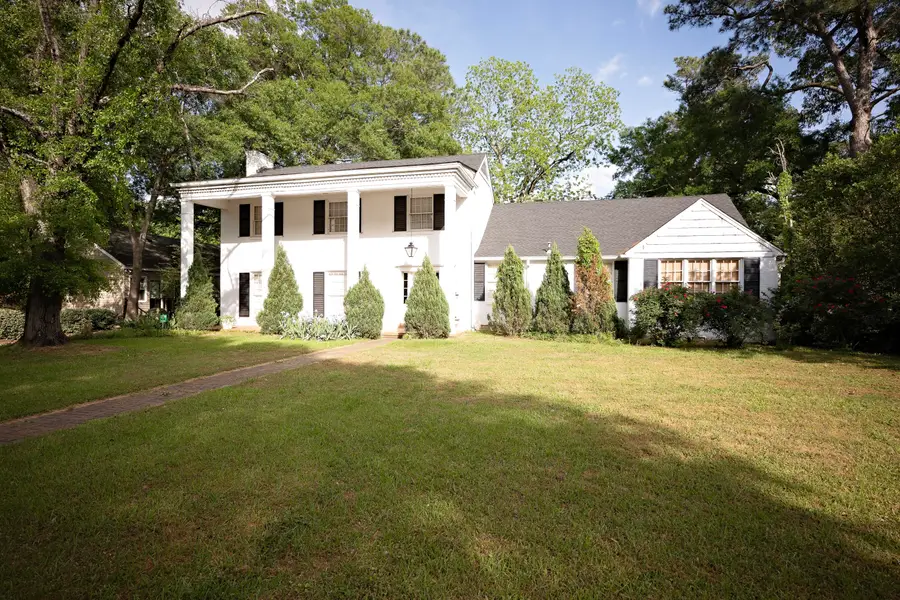 1112 N 12th, Columbus, MS 39701 - #2