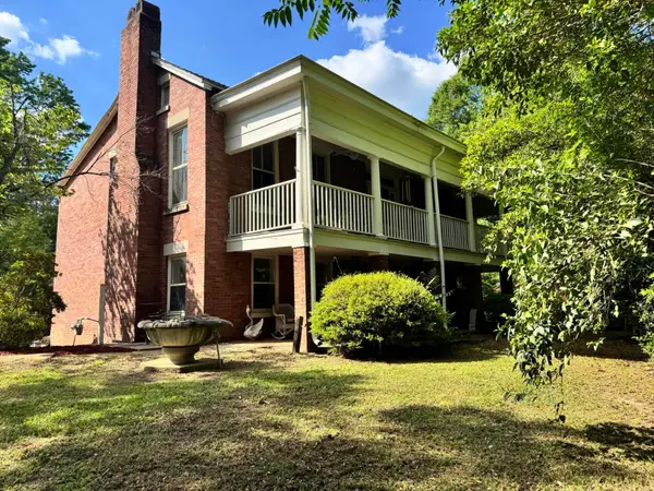 1000 10th, Columbus, MS 39701