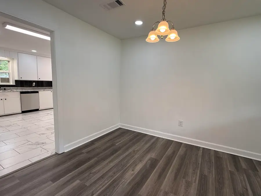 1411 N Columbus, Louisville, MS 39339 - #3