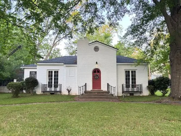 3318 Jefferson, Macon, MS 39341