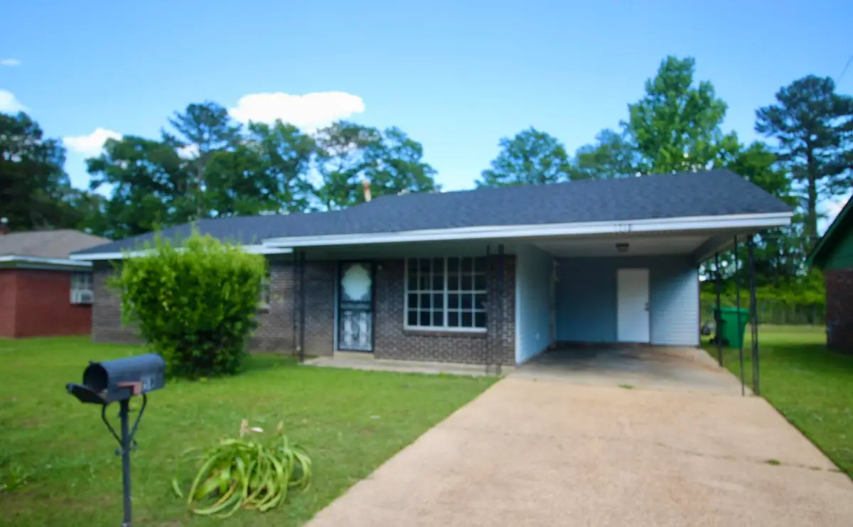1518 N 27th, Columbus, MS 39701 - #1
