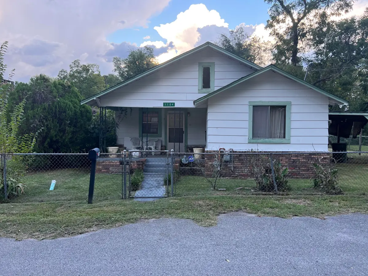 1104 Richard Collins, Hattiesburg, MS 39401 - Image #1