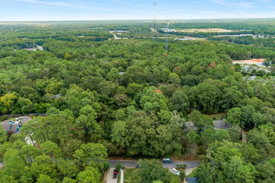 000 Dogwood Dr., Hattiesburg, MS 39402 - #2