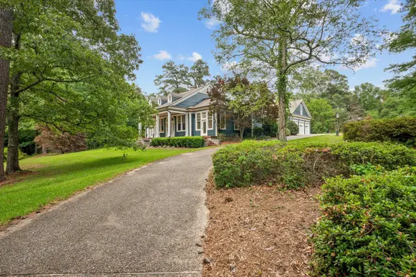 1335 Broad St., Columbia, MS 39429