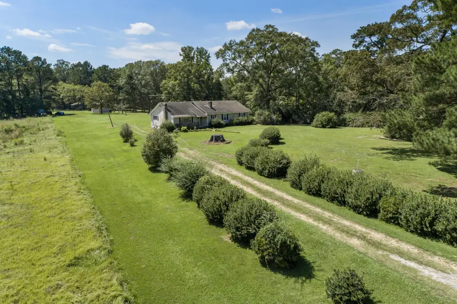 317 Emmett Byrd Rd., Lumberton, MS 39455 - Image #3