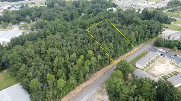 00 Country Club Dr., Hattiesburg, MS 39401