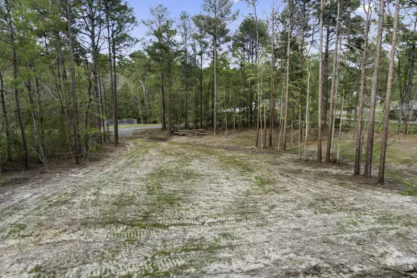 0 Lot 25 Lake Estates Dr., Hattiesburg, MS 39402