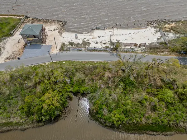 Lot 30 Belle Fontaine Dr., Ocean Springs, MS 39564