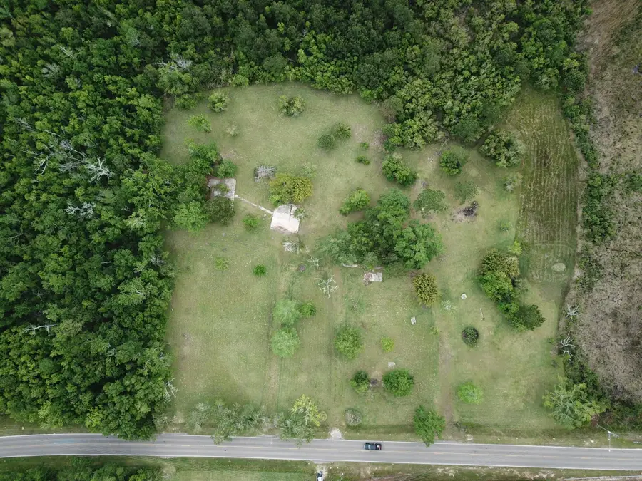 000 Lakeshore, Bay Saint Louis, MS 39520 - #3