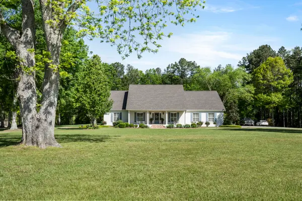 185 Lakeview Rd., Columbia, MS 39429