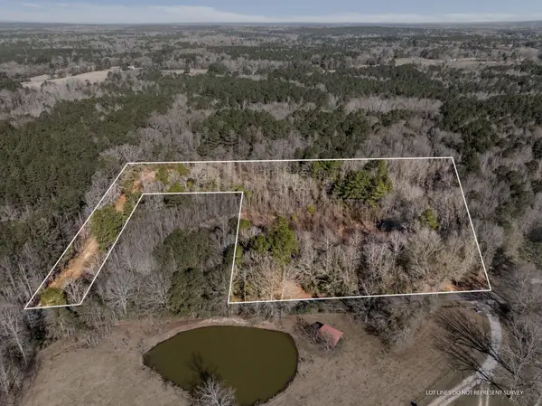 00 W Magnolia Ln., Taylorsville, MS 39168