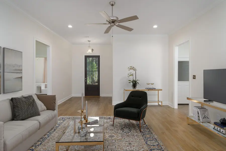 46 Canal Dr., Hattiesburg, MS 39402 - #3