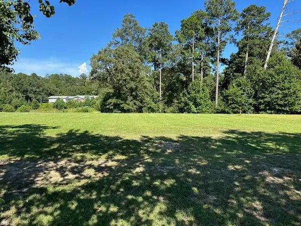 22 Lakeview Rd., Columbia, MS 39429