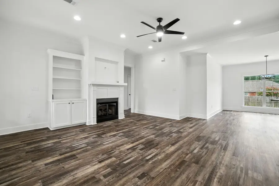 11 W Spruce, Sumrall, MS 39482 - Image #3