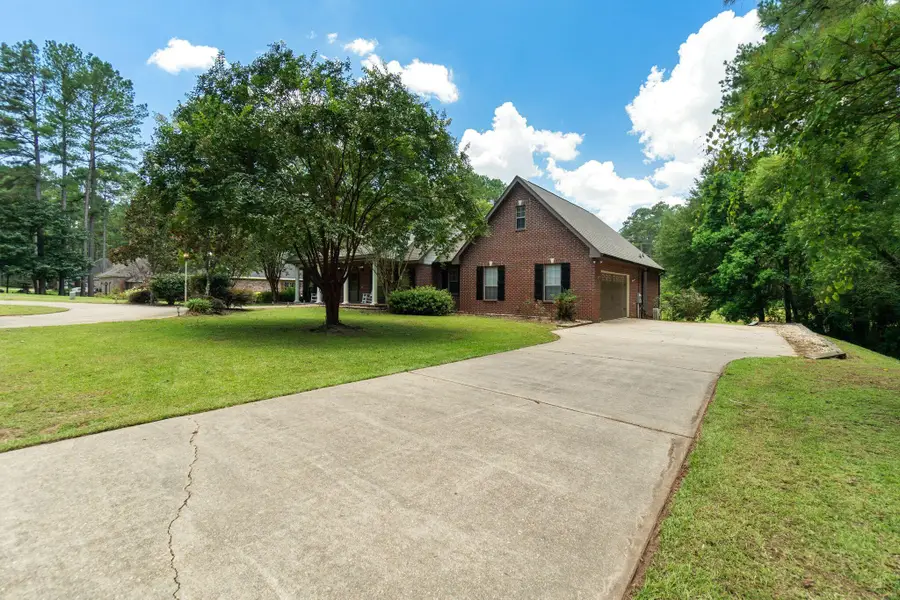 130 Cambrooke, Hattiesburg, MS 39402 - Image #2