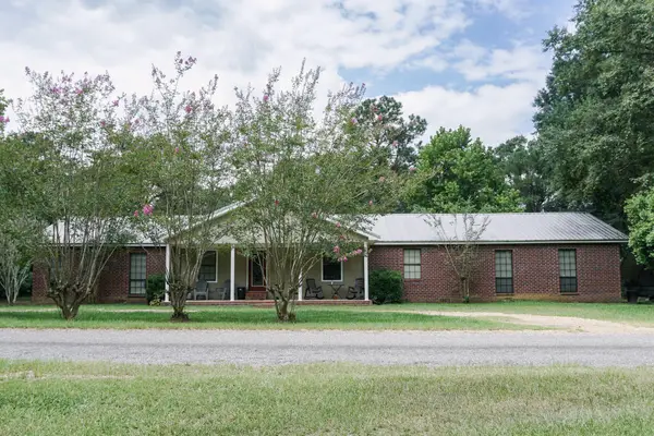 134 Old Sandy Hook, Sandy Hook, MS 39478