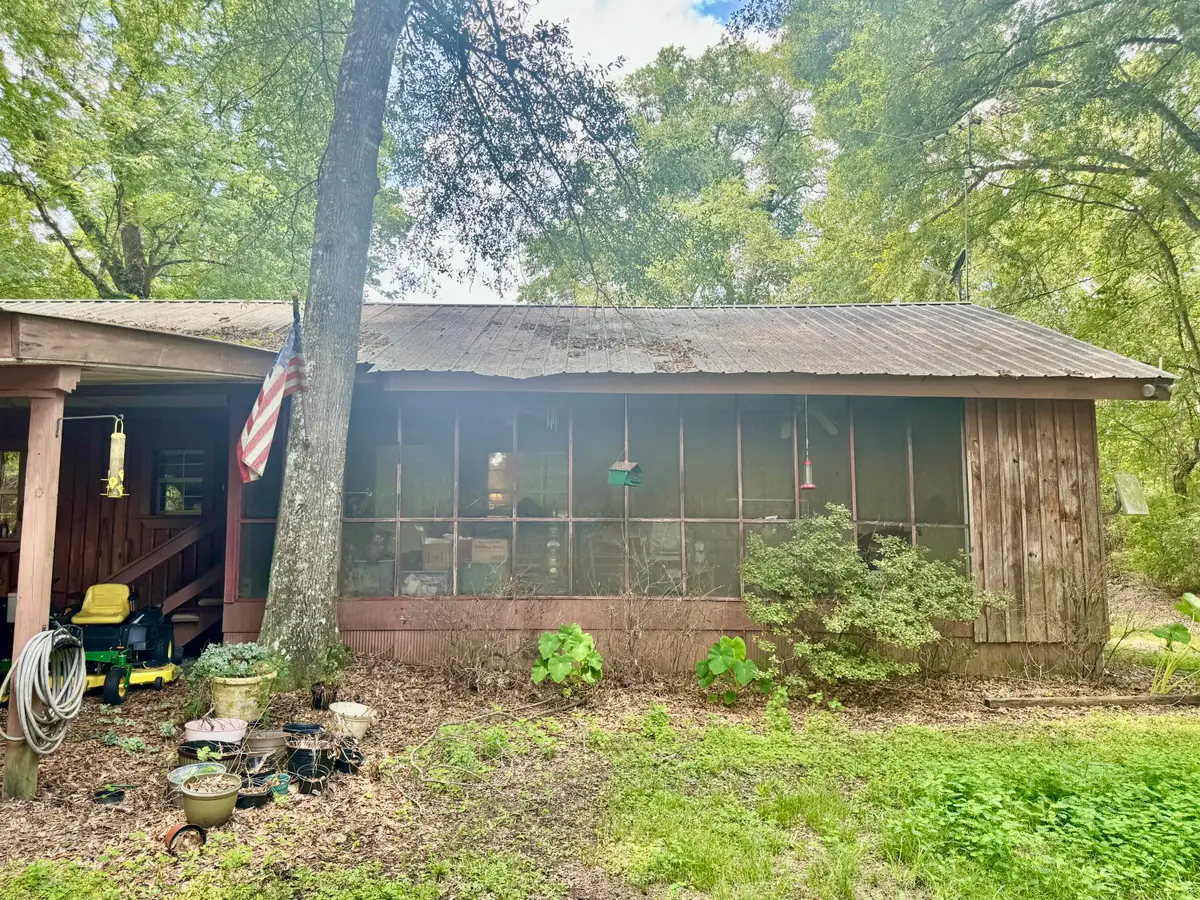 87 Russell Ln., Moselle, MS 39459 - #1