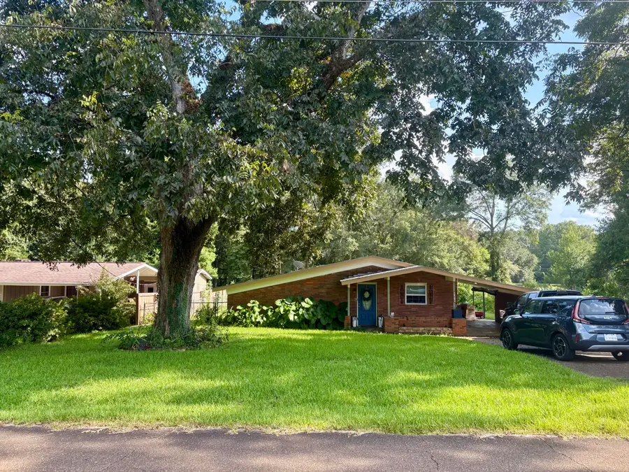 906 Pecan, Tylertown, MS 39667 - Image #2