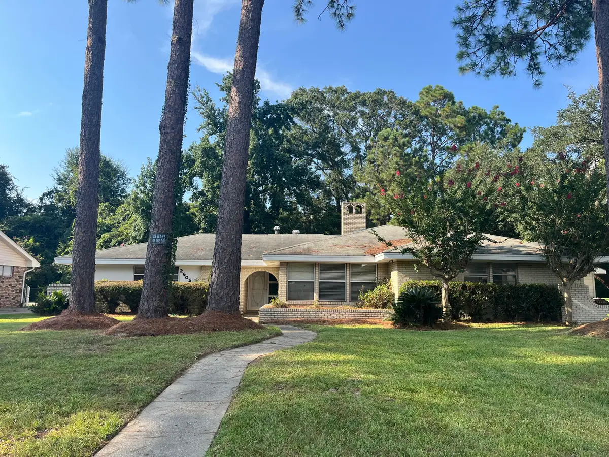 2605 Clayton Pl, Hattiesburg, MS 39402 - Image #1