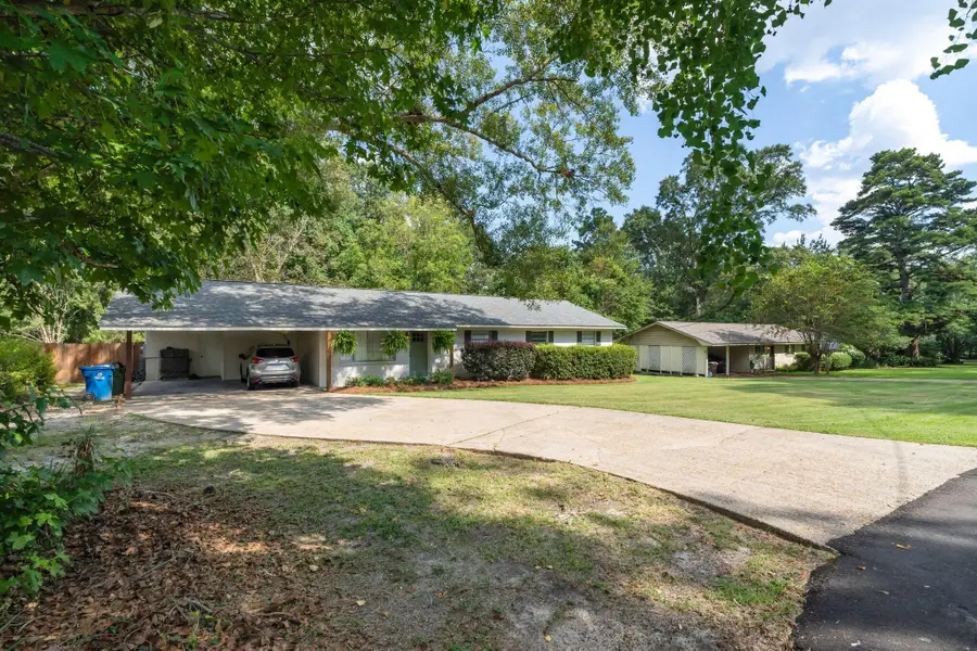 202 Pinehills Dr, Hattiesburg, MS 39401 - Image #3