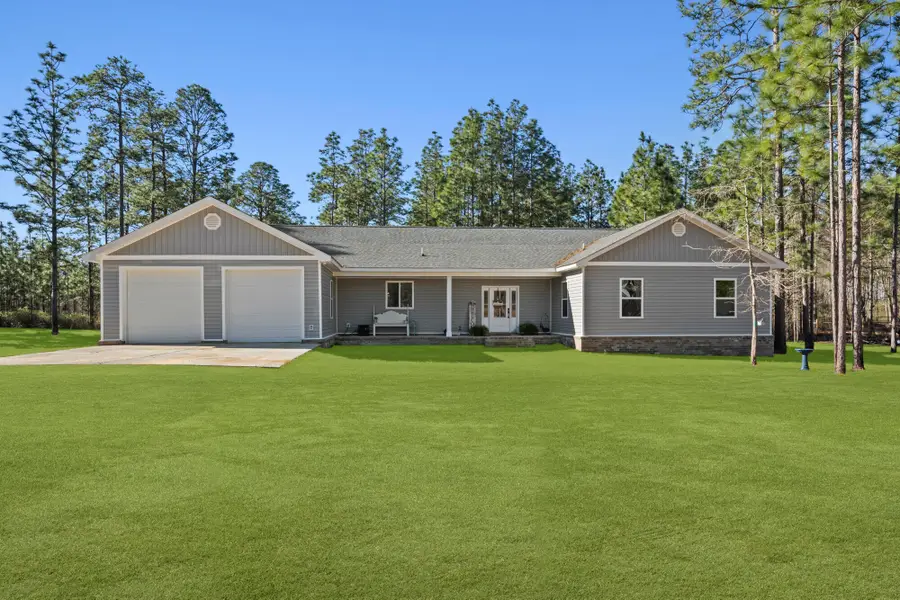 193 Entrekin Rd., Purvis, MS 39475 - Image #3