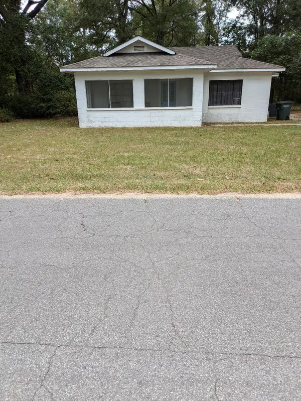 522 Jones, Columbia, MS 39429