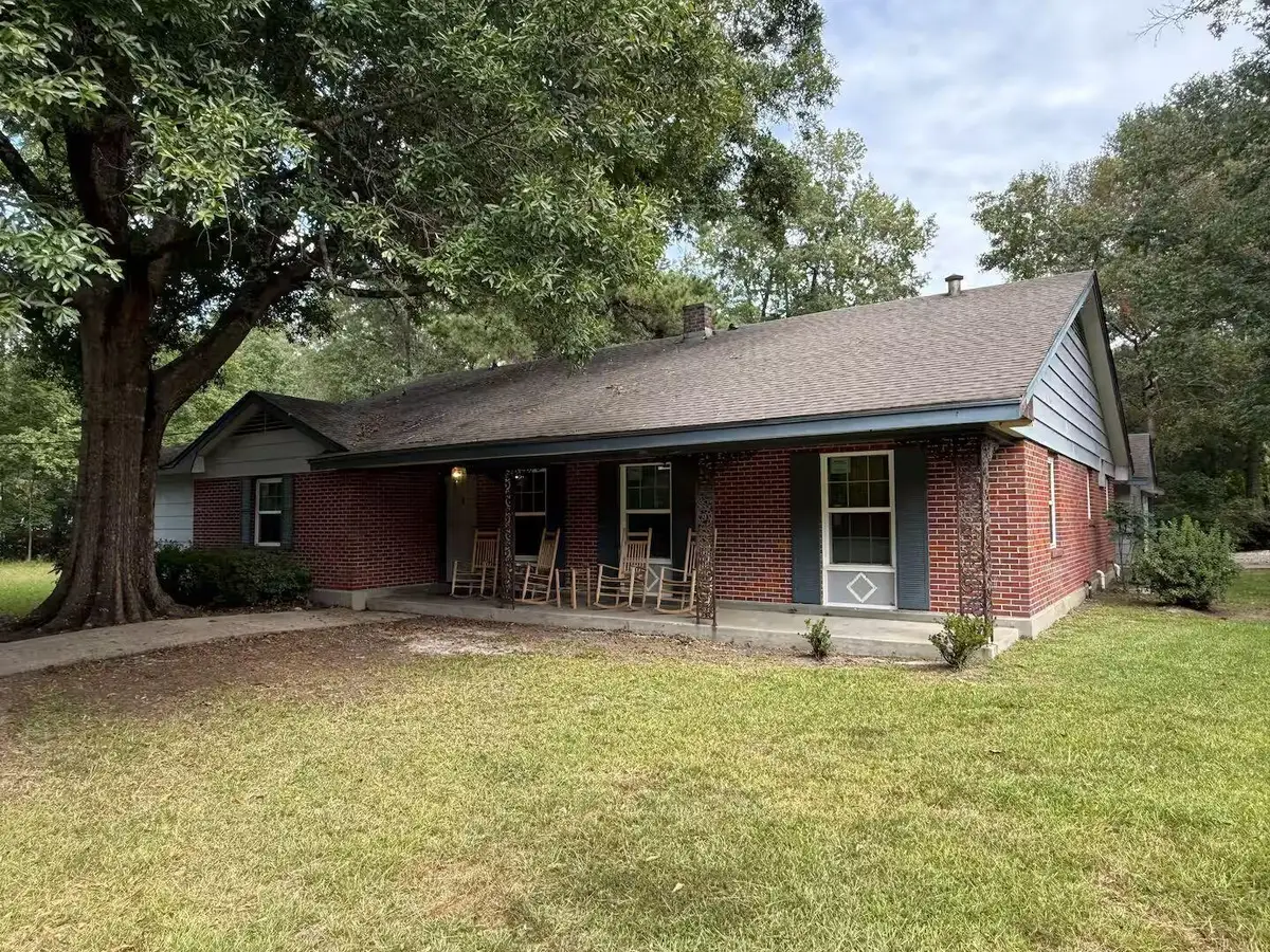 2707 Julienne Pl, Hattiesburg, MS 39402 - Image #1