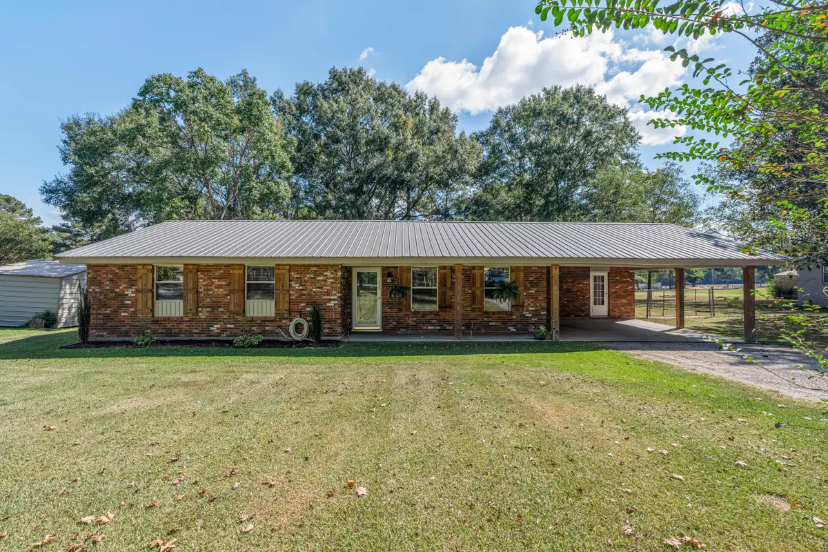 112 1st E St., Sumrall, MS 39482 - #1