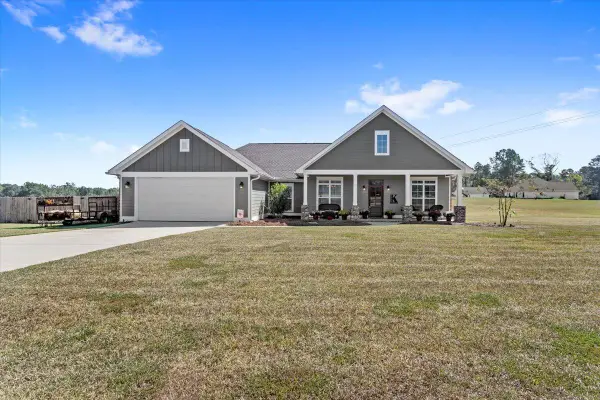 1562 Oloh Rd., Sumrall, MS 39482