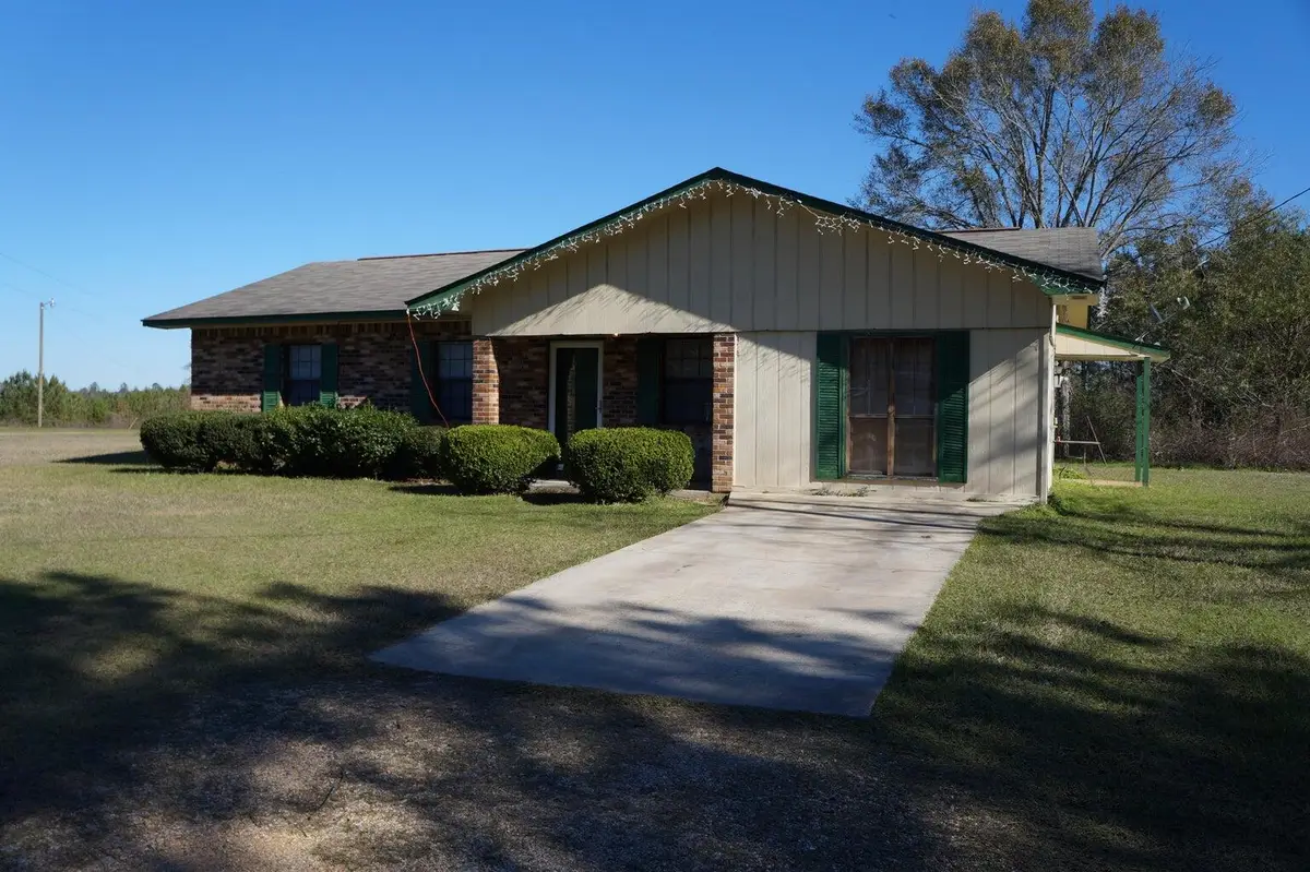 418 White-rogers Rd., Prentiss, MS 39474 - Image #1