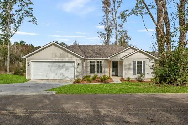 16 Ford Rd., Hattiesburg, MS 39401 - Image #1