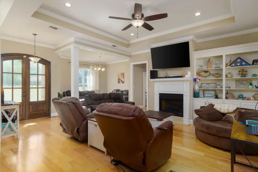 217 Victory Rd., Laurel, MS 39443 - Image #2