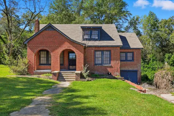 308 N West St., Mendenhall, MS 39114