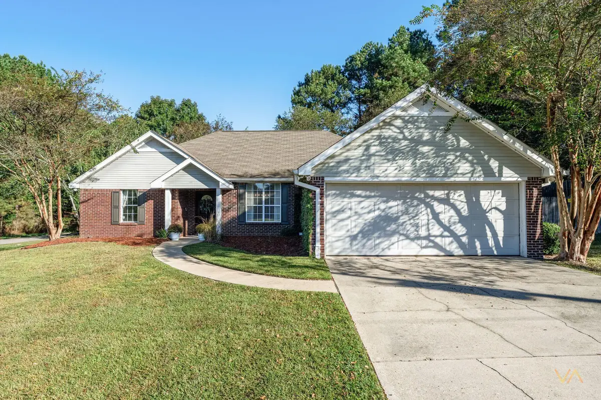 241 Somerset Dr., Hattiesburg, MS 39402 - Image #1