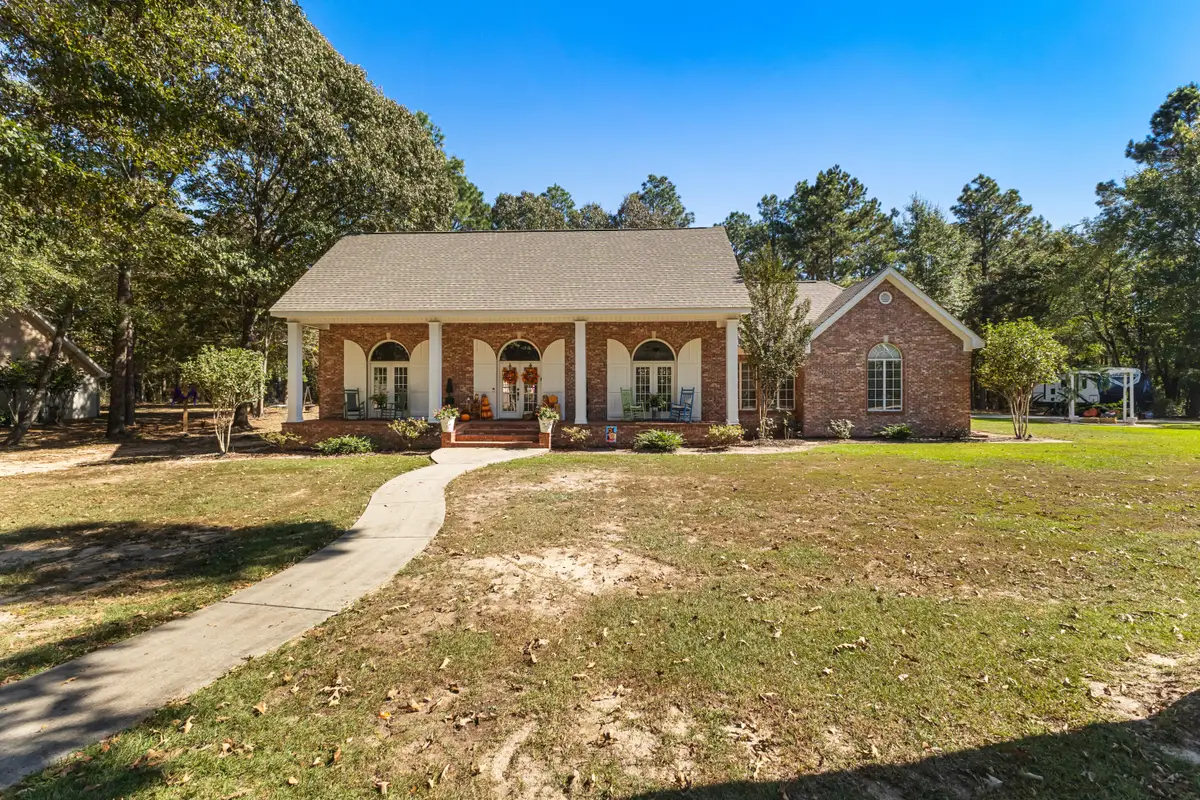 40 Wandering Oaks Ln., Hattiesburg, MS 39401 - Image #1