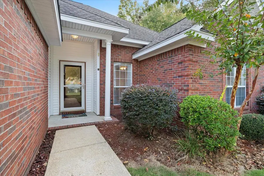 21 Crescent Ridge Dr, Hattiesburg, MS 39402 - Image #2