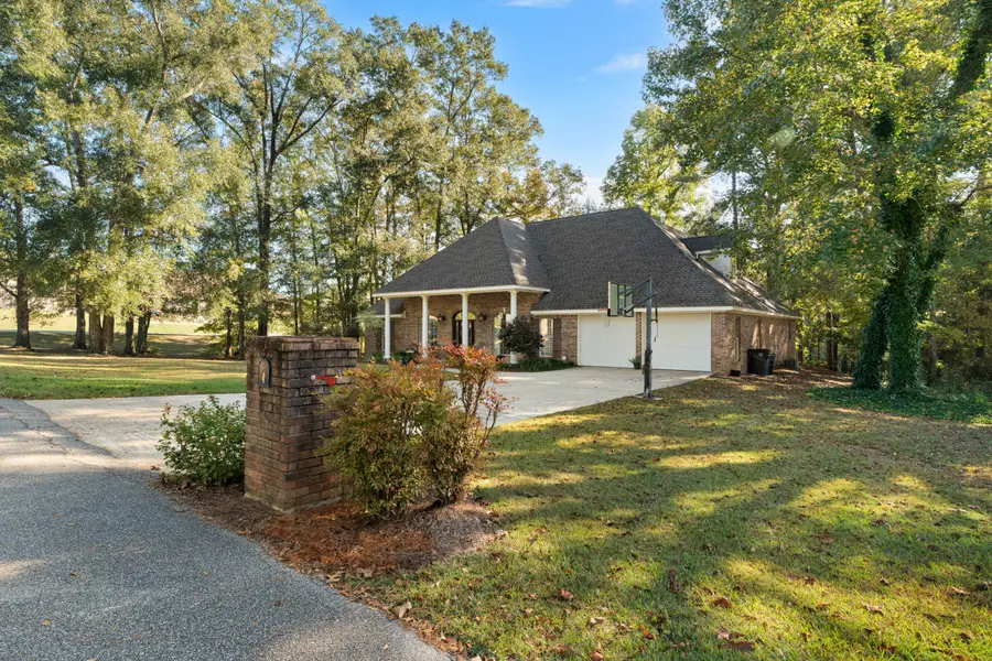 4 Meriwether Cir., Hattiesburg, MS 39402 - Image #2