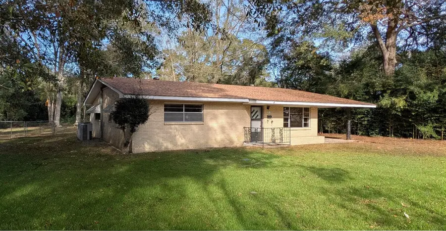 1019 Gill St., Columbia, MS 39429 - Image #2