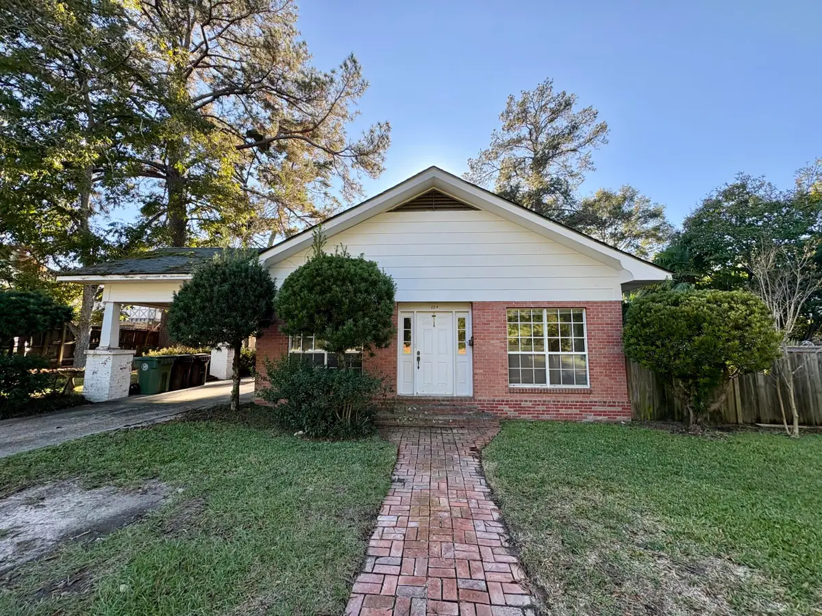 204 5th Ave., Hattiesburg, MS 39401 - Image #1