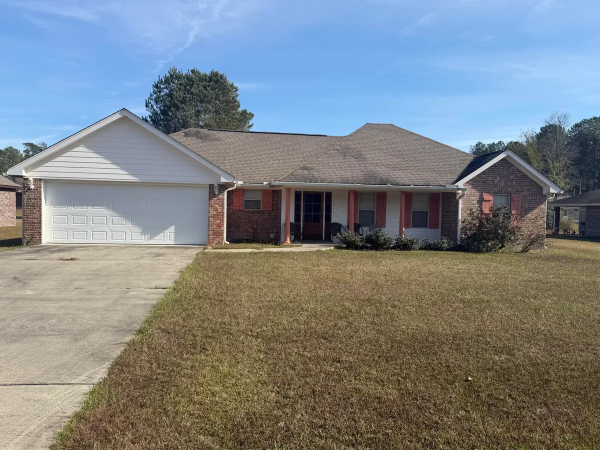 11 Silver Leaf Dr., Hattiesburg, MS 39401 - #1