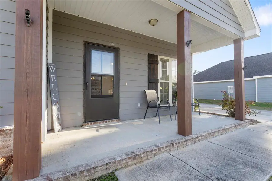 11 Cosmos, Hattiesburg, MS 39402 - Image #2