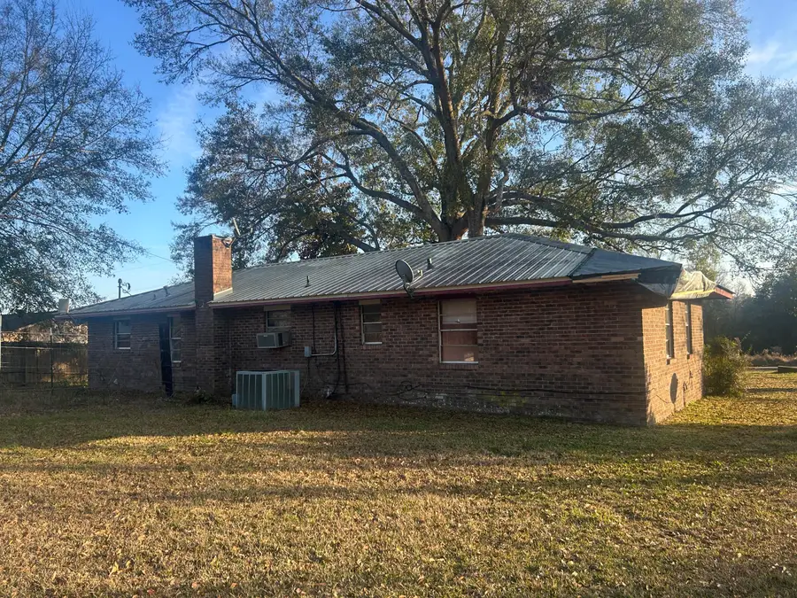 707 Lincoln Ave., Lumberton, MS 39455 - Image #2