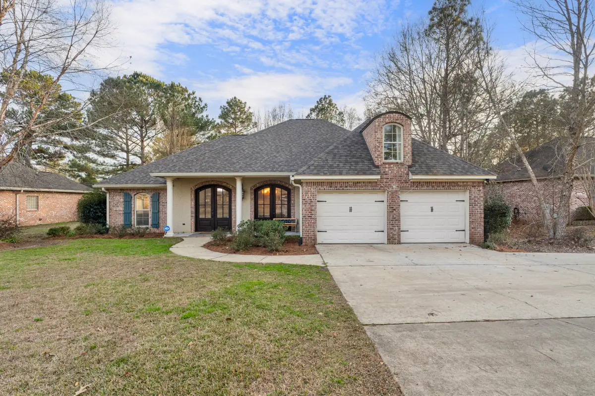 11 W Donnington Ct., Hattiesburg, MS 39402 - Image #1