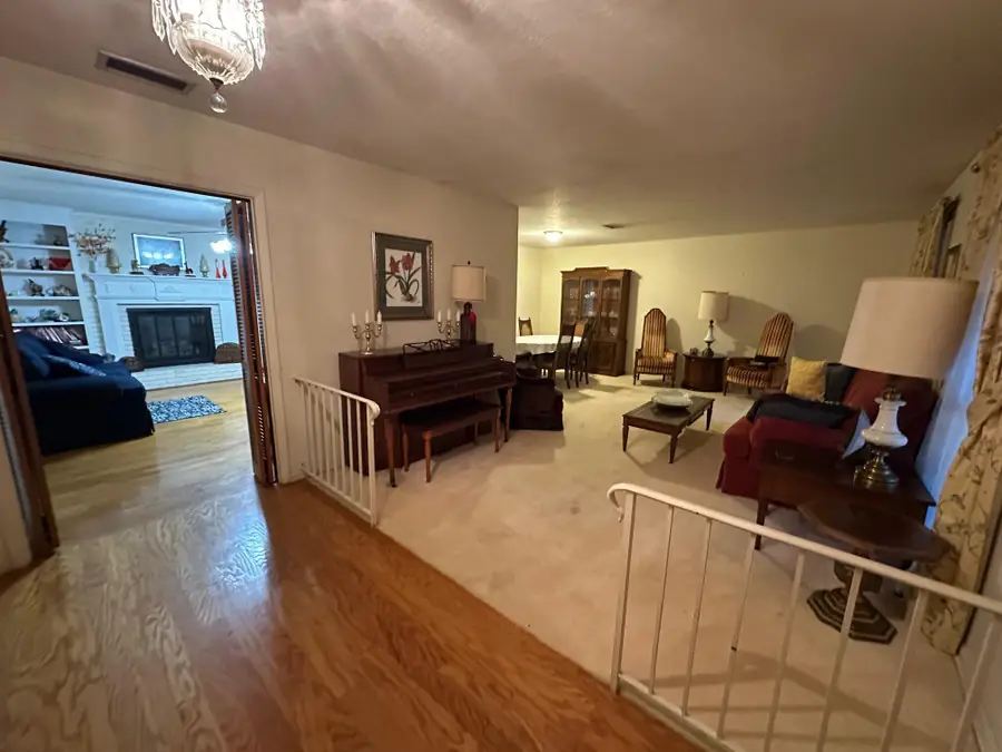 301 Beverly Ln., Hattiesburg, MS 39402 - Image #2