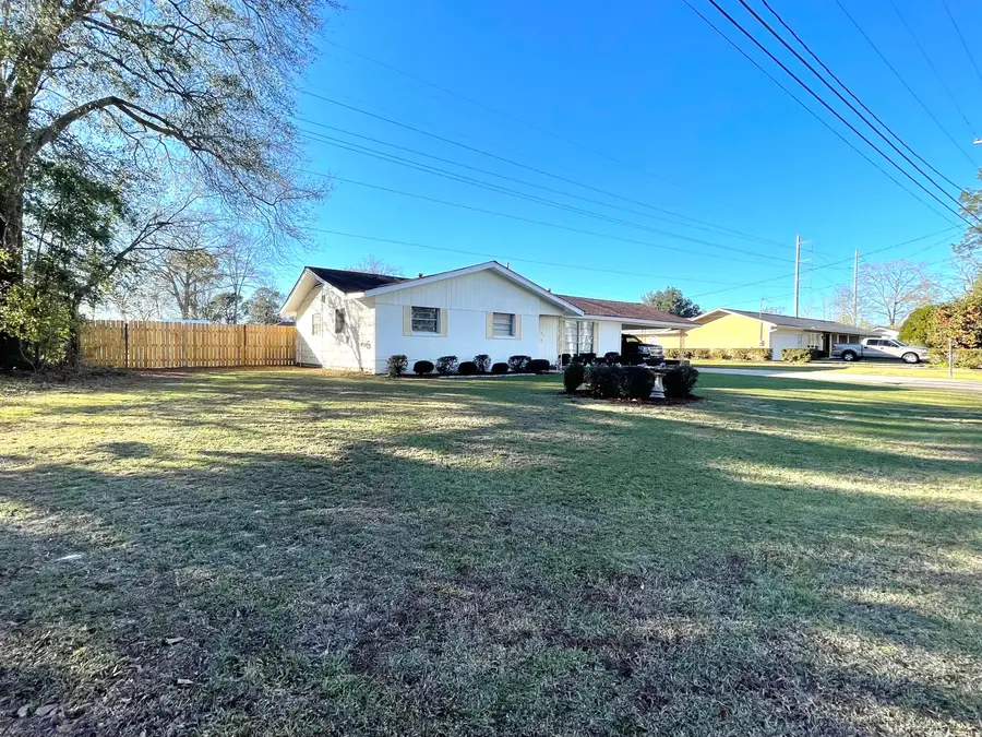 105 Ford Avenue, Hattiesburg, MS 39402 - Image #3