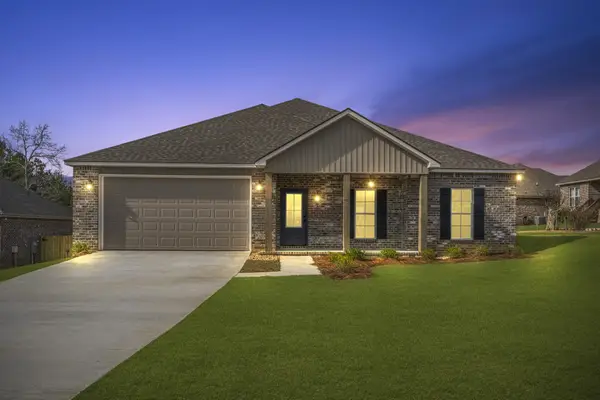 10 Golden Oak, Hattiesburg, MS 39402