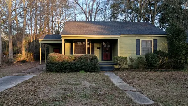 951 Poplar Dr., Laurel, MS 39440